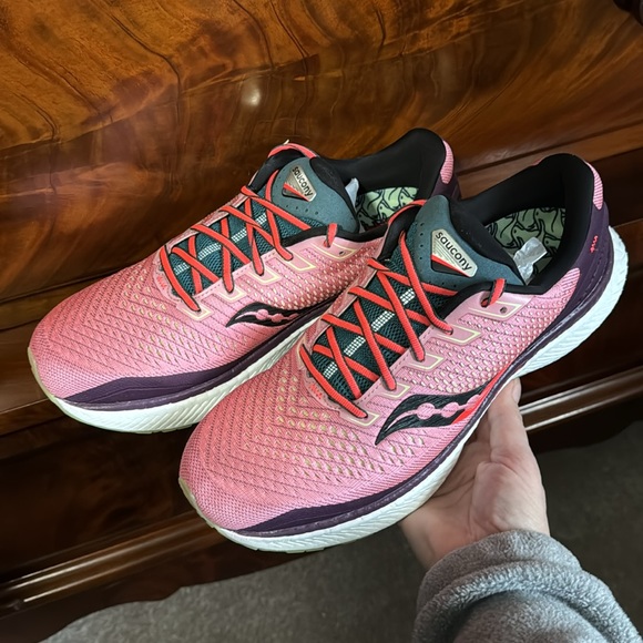 Saycony JackRabbitt Triumph 18 Women’s Size 11 Sneakers - Picture 4 of 7